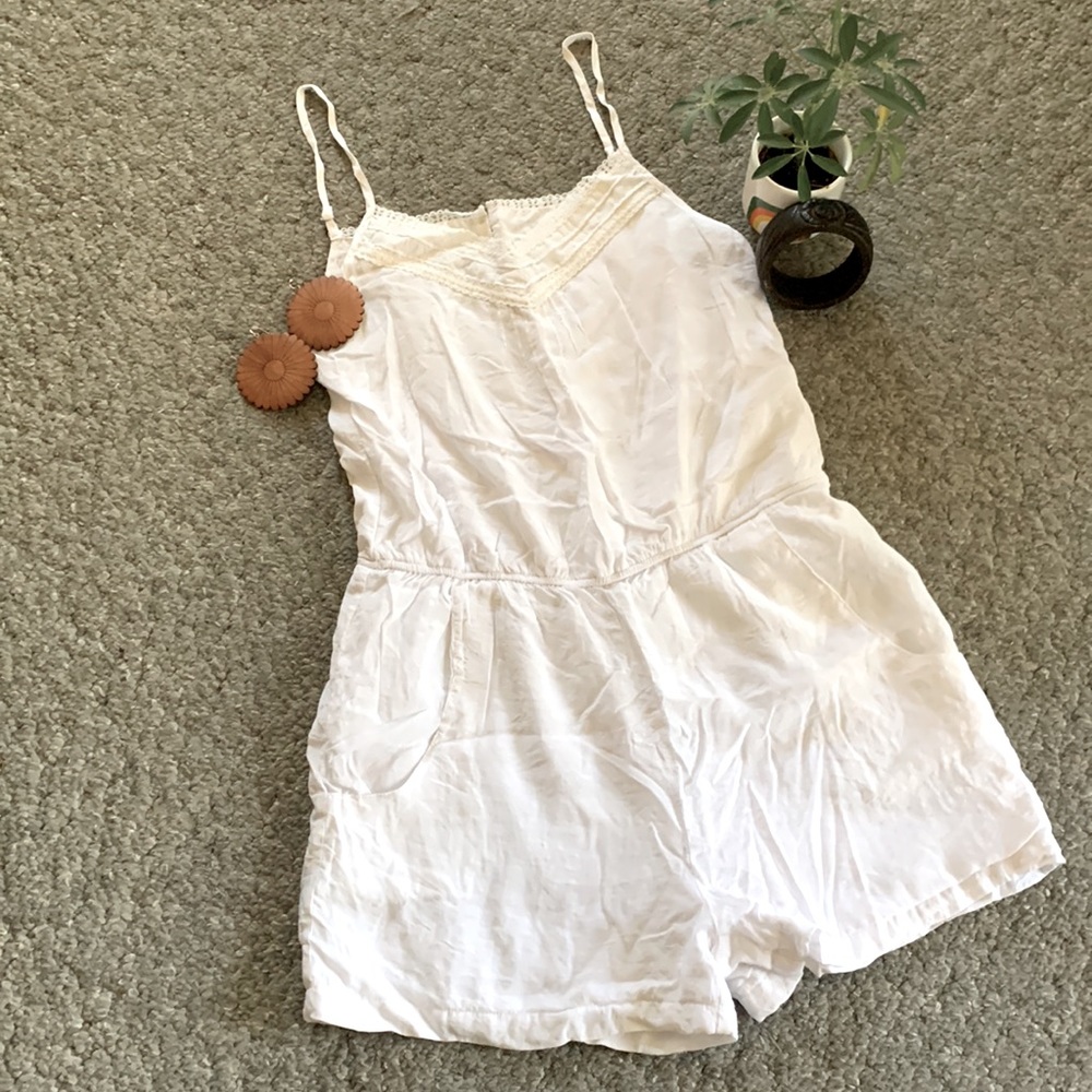 Sidecca Boutique White Spaghetti Strap Romper